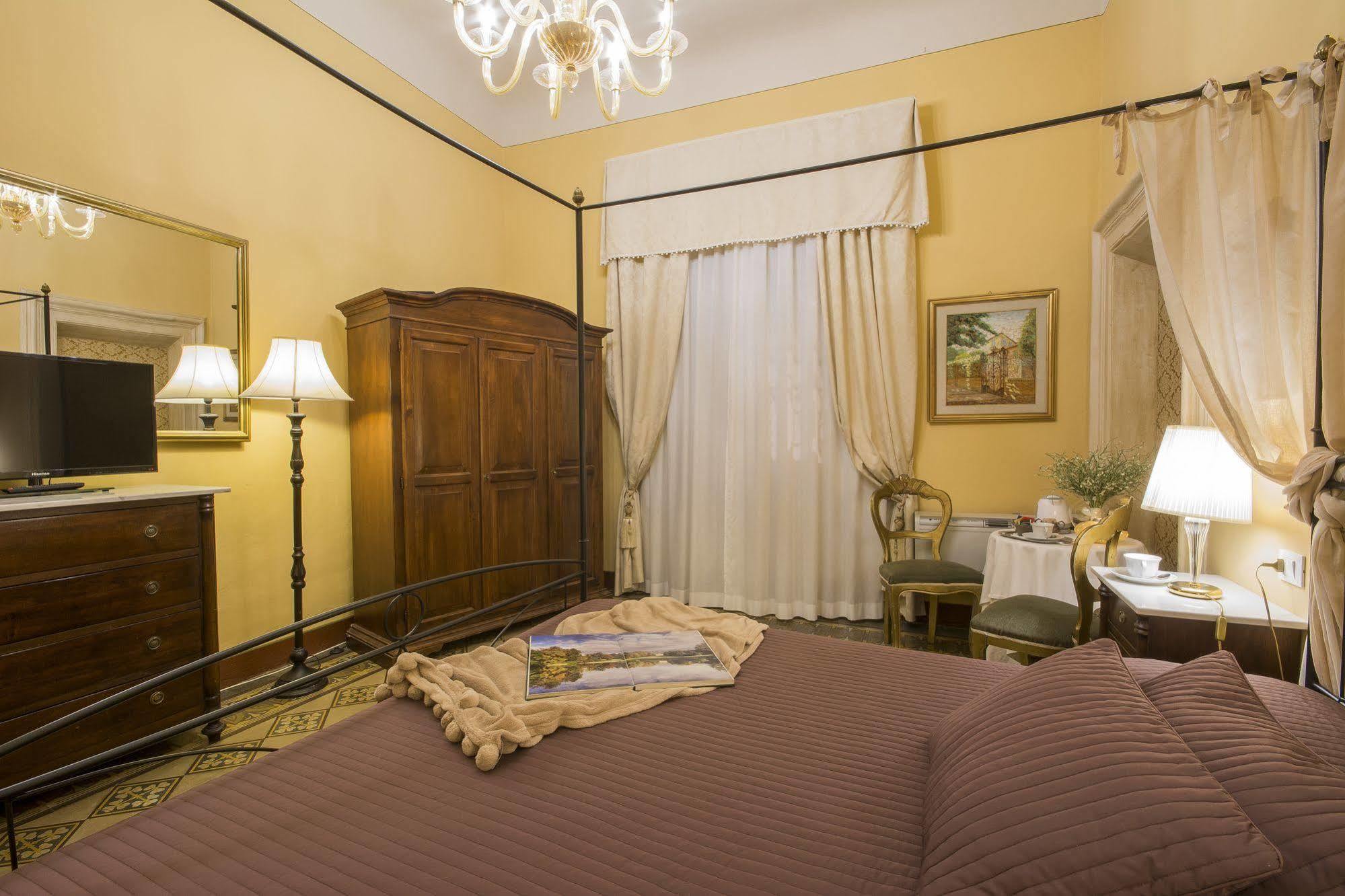 La Boheme Bed & Breakfast Lucca Exterior photo